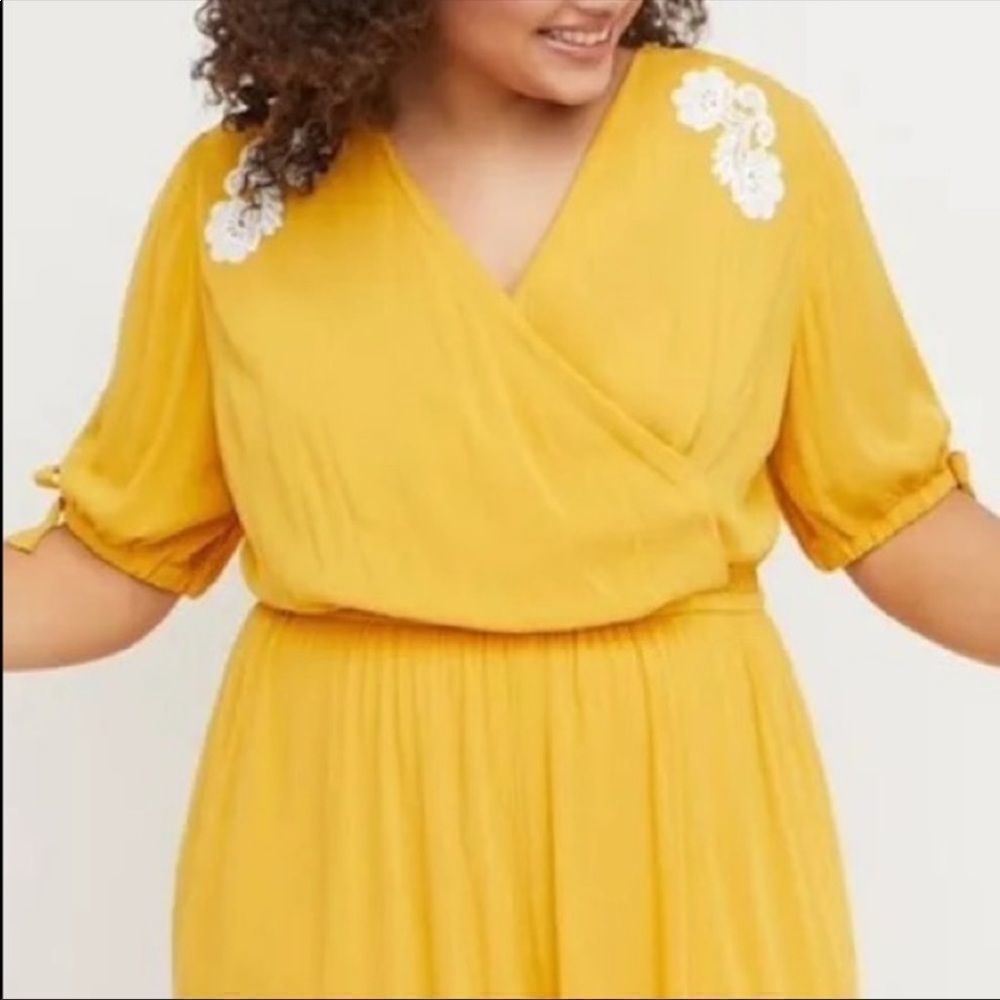 Mustard color lane Bryant romper. Very pretty